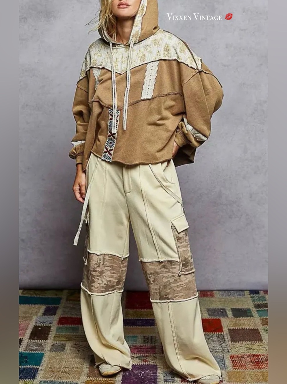 POL OVERSIZED BALLOON SLEEVE 'FRENCH TERRY GAUZE PRINT PATCH HOODIE' IN COCOA
